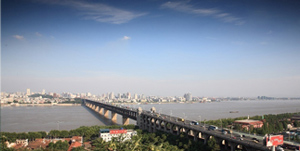 Forum explores development of mid-Yangtze city clusters