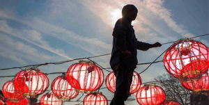 Zigong lanterns preserved by craftsmen