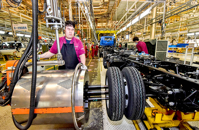 Chinese manufacturing: risks and benefits coexist