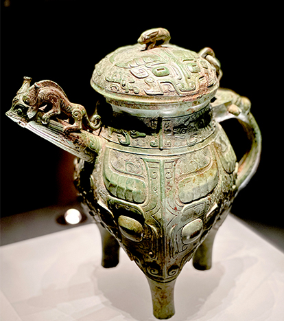 A comparative study of Chinese and European bronzeware