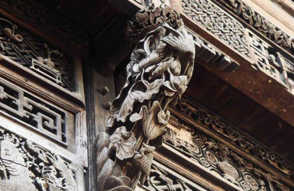 Woodcarvings tell story of evolving values