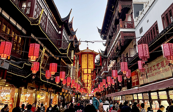 Lantern Festival in the eyes of Chinese literati