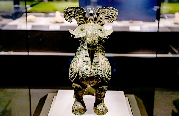 Sanxingdui offers insight into the Bronze Age of China
