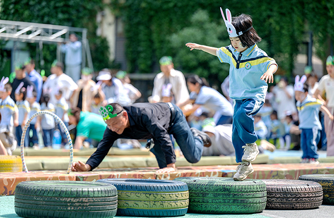 How paradigms in  Chinese family sociology evolve